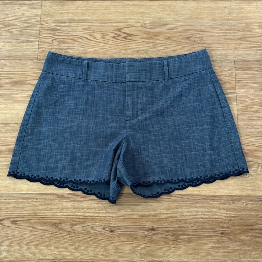Calvin Klein Scallop Hem Denim Shorts Size 10